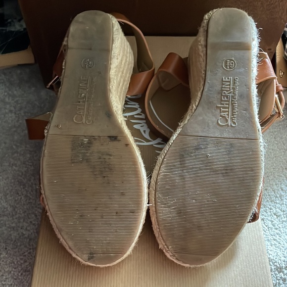 Wedge Heels size 6.5 - Picture 3 of 4